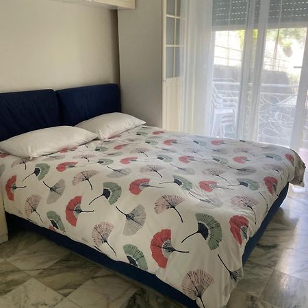 Mare Foce E Centro Apartment Сан Ремо Екстериор снимка